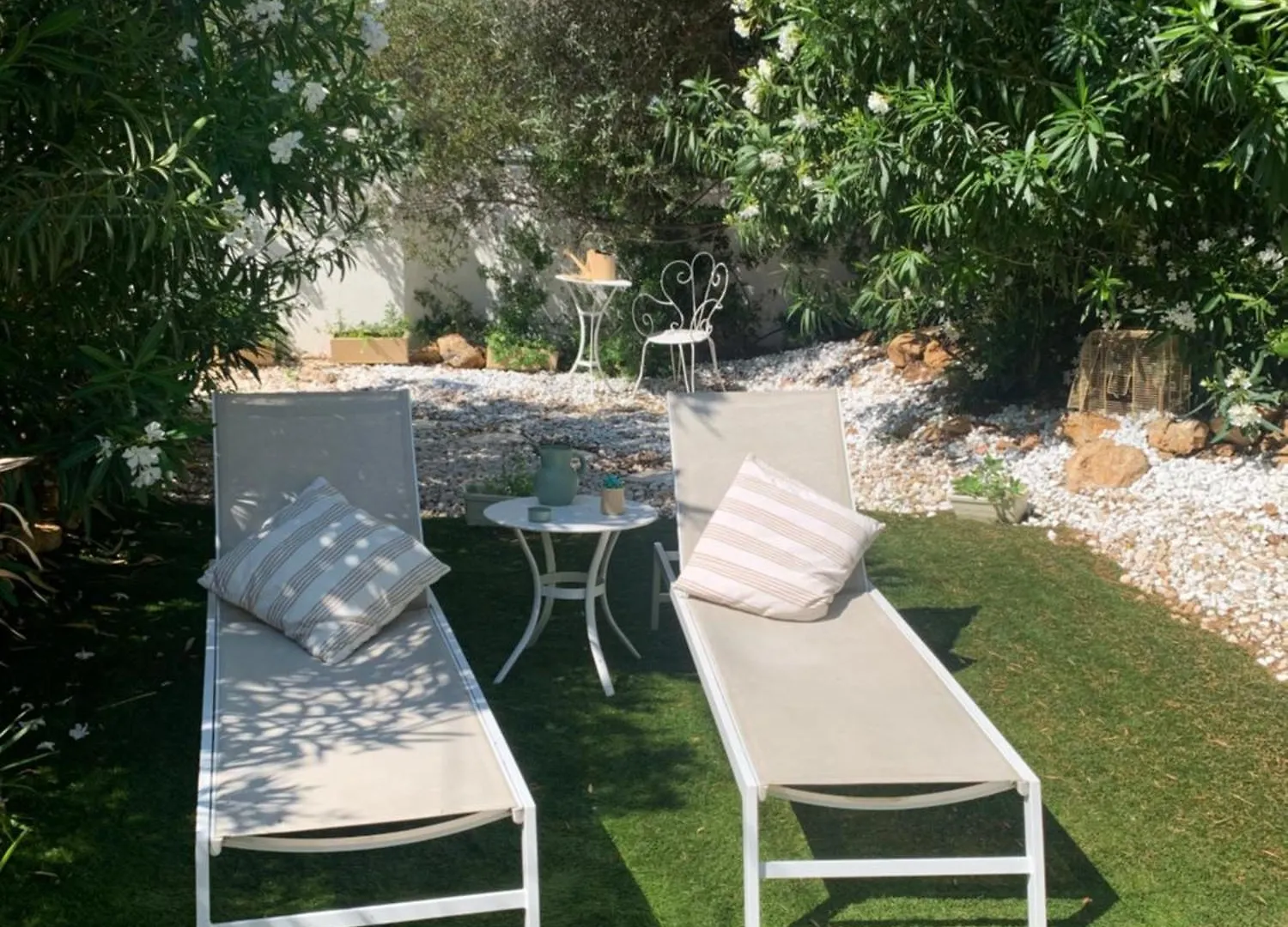 Oasis De Verdure Sanary-sur-Mer 0*,  Francia